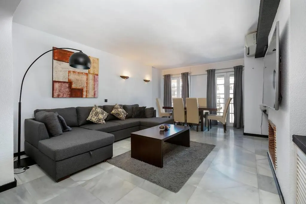 Duplex Penthouse, Walking Distance To Puerto Banus Apartment Marbella