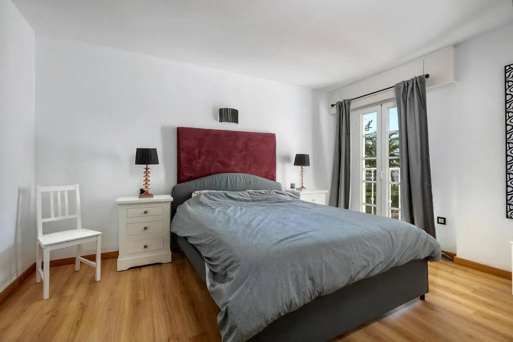 Duplex Penthouse, Walking Distance To Puerto Banus Apartment Marbella